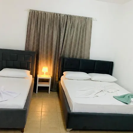 Hotel Garden Sofia - Free Parking Ksamil