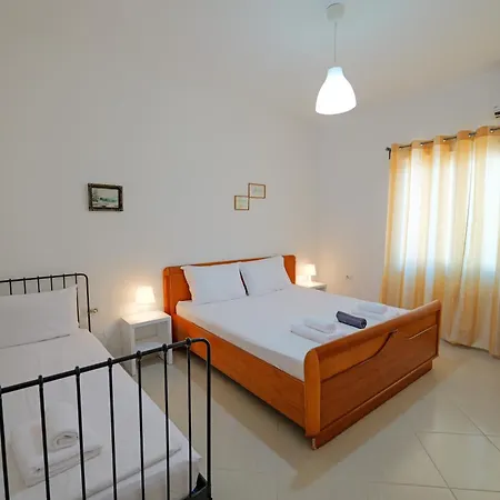 Garden Sofia - Free Parking Hotel