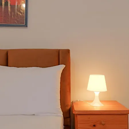 Hotel Garden Sofia - Free Parking Ksamil