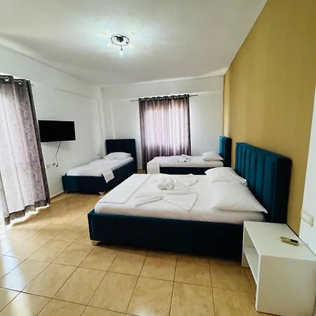 Hotel Garden Sofia - Free Parking Ksamil