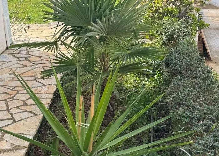 Garden Sofia 1- Free Parking Hotel Ksamil