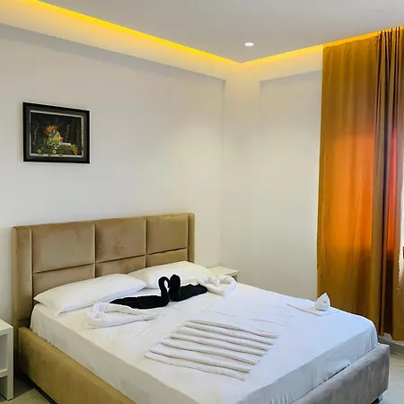 Отель Garden Sofia 1- Free Parking Ксамил