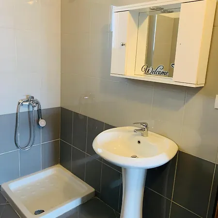 Отель Garden Sofia 1- Free Parking *