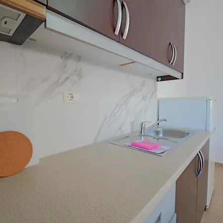 Garden Sofia 1- Free Parking Hotel *