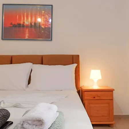 Garden Sofia 1- Free Parking Ксамил