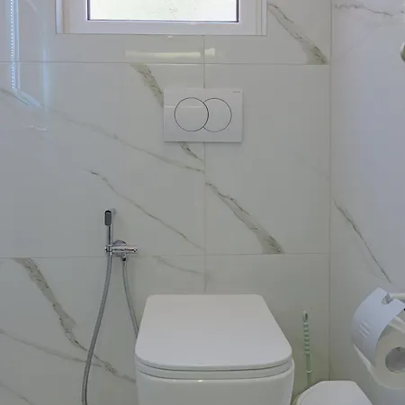 Отель Garden Sofia 1- Free Parking