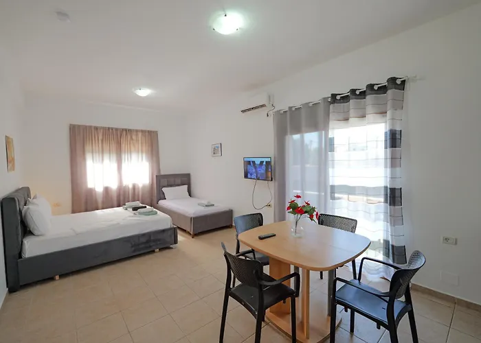 Garden Sofia Apartments&studios Hotel